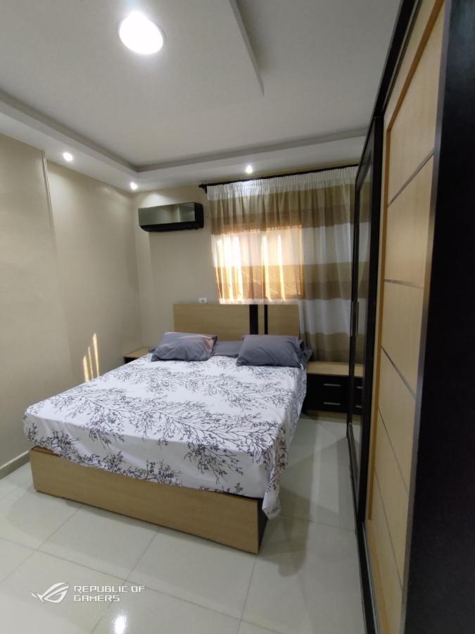 3 Bedrooms Luxurious In Nasr Apartamento Cairo