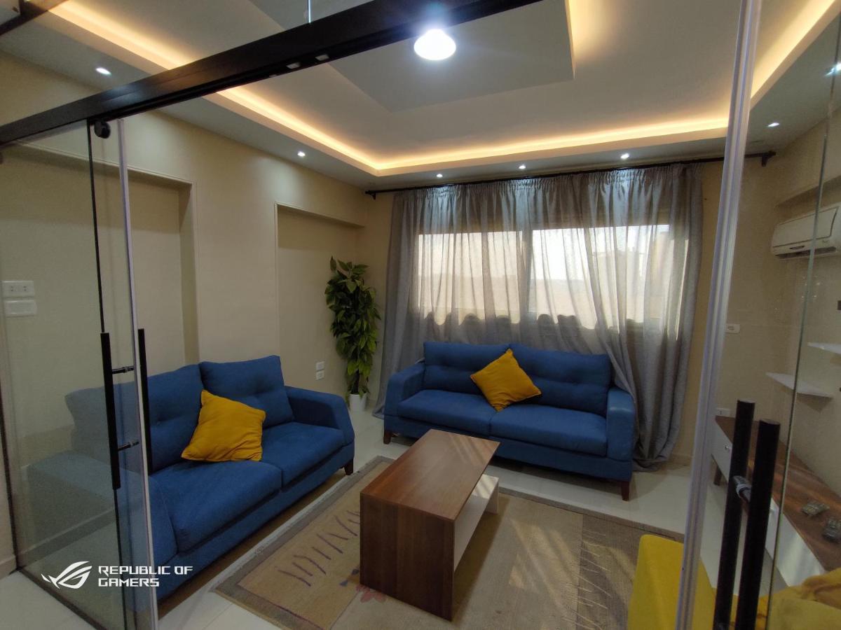 3 Bedrooms Luxurious In Nasr Apartamento