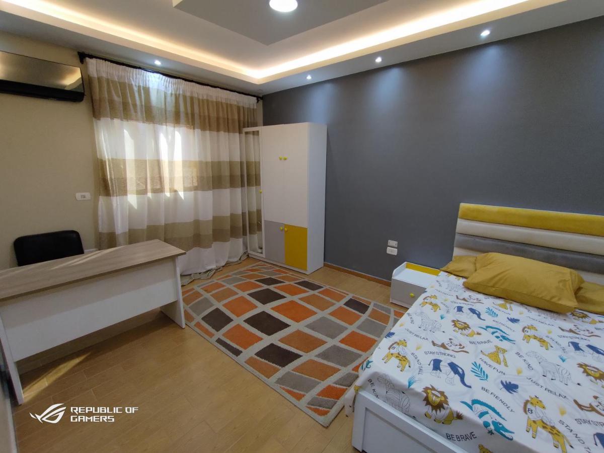 3 Bedrooms Luxurious In Nasr Apartamento *